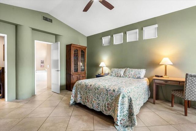 110 Favara Circle, Palm Desert, CA 92211