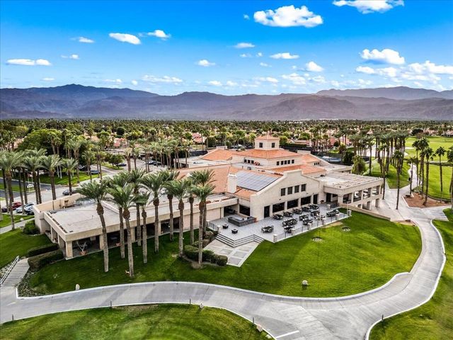 110 Favara Circle, Palm Desert, CA 92211