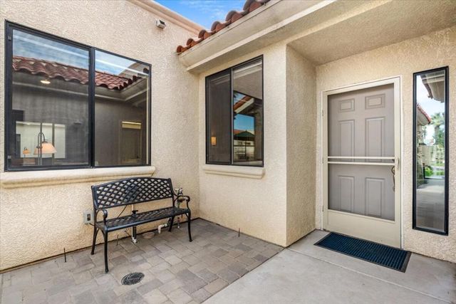 110 Favara Circle, Palm Desert, CA 92211