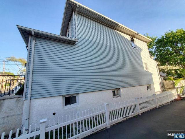 454 Park Avenue, Fairview, NJ 07022