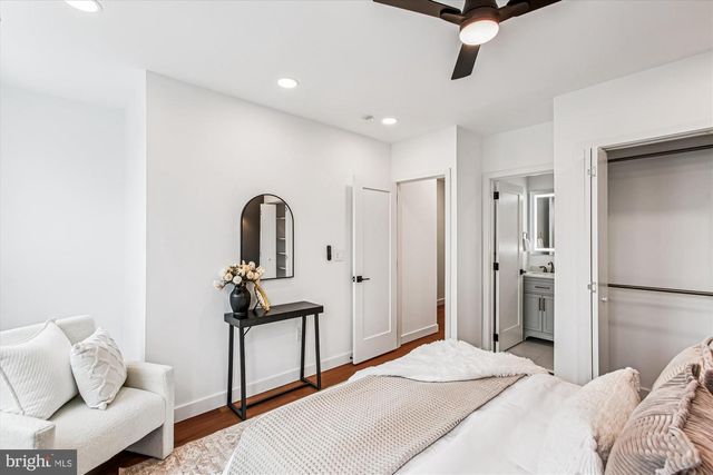 218 15TH ST NE, Washington, DC 20002