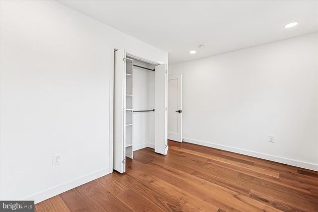 218 15TH ST NE, Washington, DC 20002