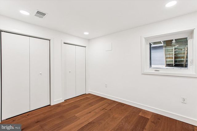 218 15TH ST NE, Washington, DC 20002