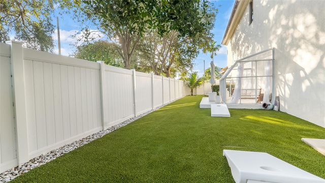 4700 NE 29th Ave, Fort Lauderdale, FL 33308