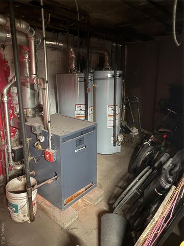 248-51 Jericho Tpke, Bellerose, NY 11426