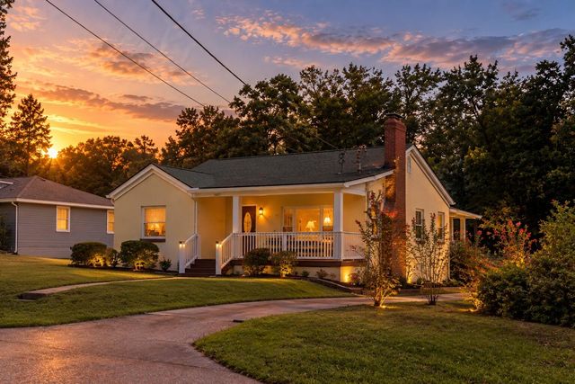 1007 Holcombe Road, Hanahan, SC 29410