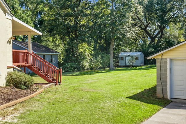 1007 Holcombe Road, Hanahan, SC 29410