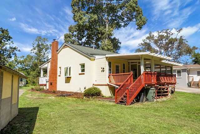 1007 Holcombe Road, Hanahan, SC 29410