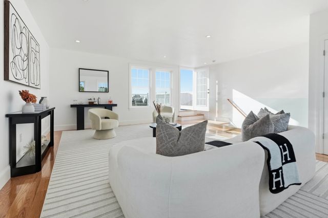 59 Larkin St 2, Revere, MA 02151