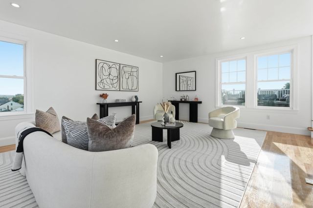 59 Larkin St 2, Revere, MA 02151