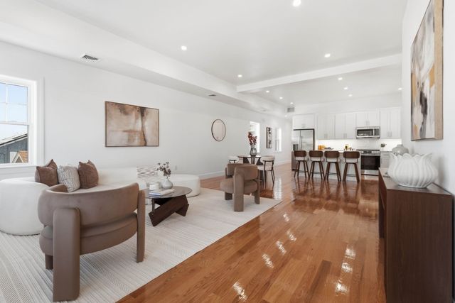 59 Larkin St 2, Revere, MA 02151