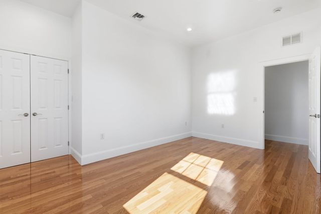 59 Larkin St 2, Revere, MA 02151
