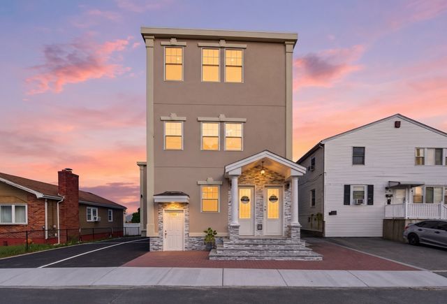 59 Larkin St 2, Revere, MA 02151