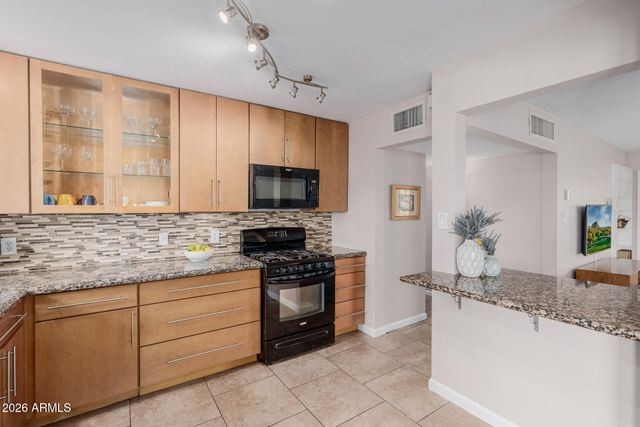 2145 W INDIANOLA Avenue, Phoenix, AZ 85015