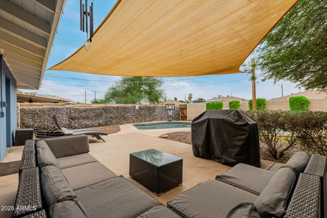 2145 W INDIANOLA Avenue, Phoenix, AZ 85015