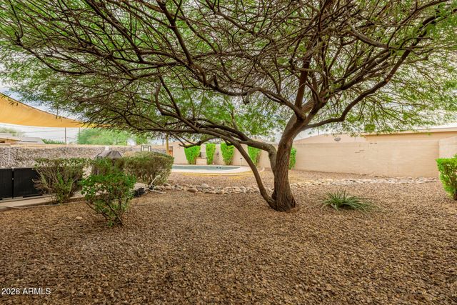 2145 W INDIANOLA Avenue, Phoenix, AZ 85015