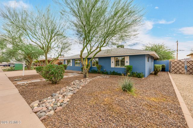 2145 W INDIANOLA Avenue, Phoenix, AZ 85015