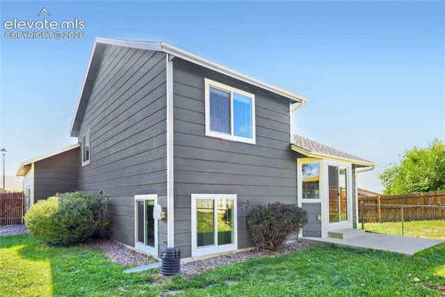 5216 Suburban Drive, Colorado Springs, CO 80911