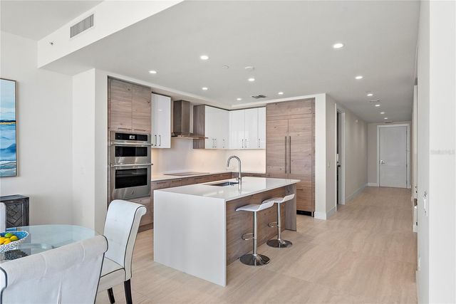 301 1ST STREET S 1607, St Petersburg, FL 33701