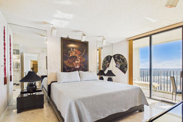 400 OCEAN TRAIL Way 1208, Jupiter, FL 33477