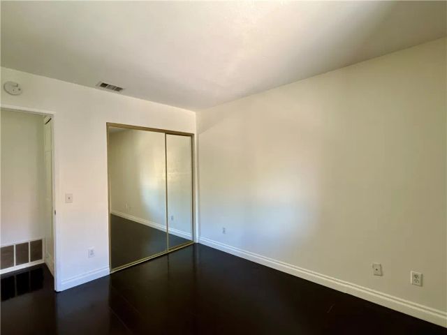 542 W Dunton 29, Orange, CA 92865