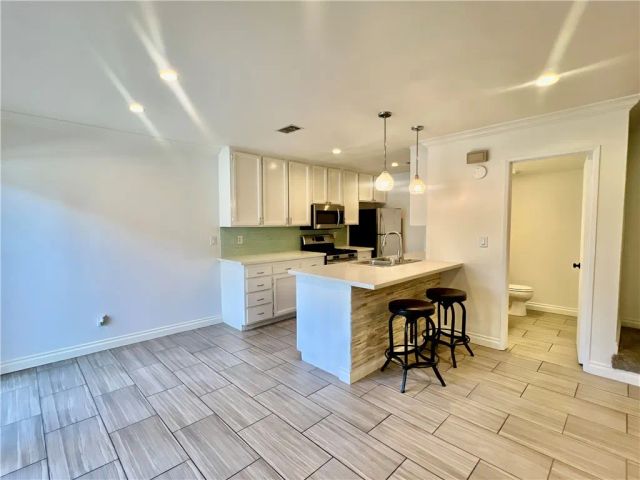 542 W Dunton 29, Orange, CA 92865