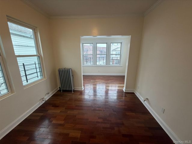 9347 202nd Street, Hollis, NY 11423