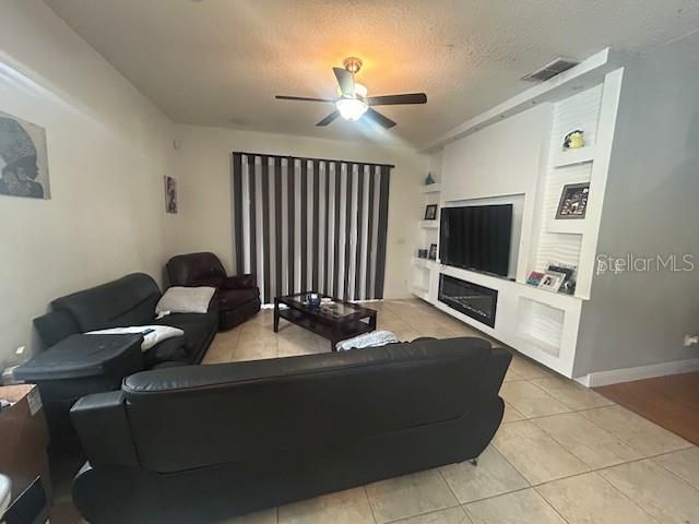 2631 EAGLE MEADOW LANE, Kissimmee, FL 34746