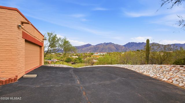 5830 E Territory Avenue, Tucson, AZ 85750