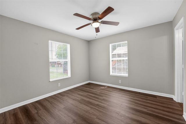 8914 Cardella Avenue, Dallas, TX 75217