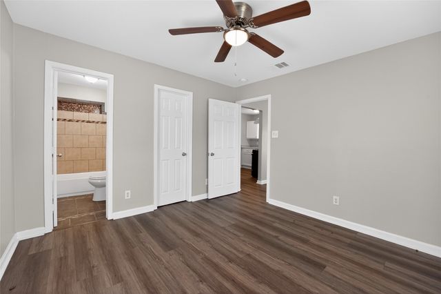 8914 Cardella Avenue, Dallas, TX 75217