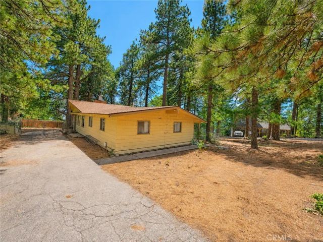 30891 Valley Oak, Running Springs, CA 92382