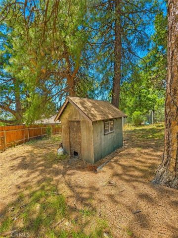 30891 Valley Oak, Running Springs, CA 92382