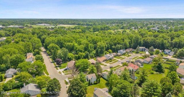 2352 Graystone Drive, Okemos, MI 48864