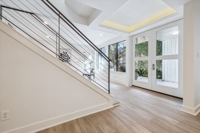 40 River Hollow Lane, Houston, TX 77027