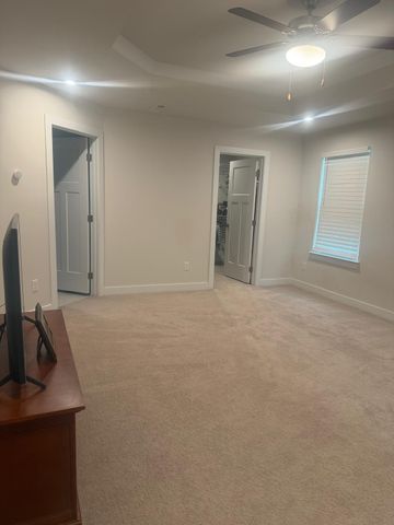 300 Finnegan Ct, Spring Hill, TN 37174