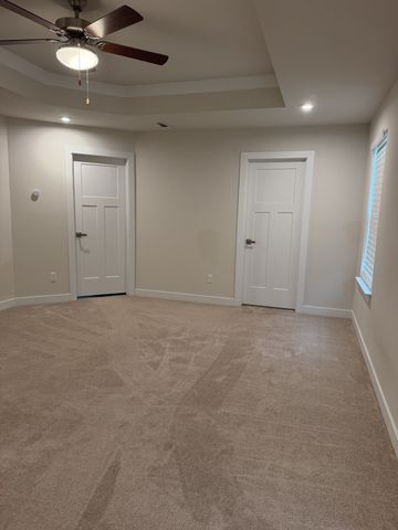 300 Finnegan Ct, Spring Hill, TN 37174