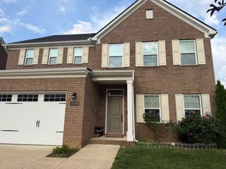 300 Finnegan Ct, Spring Hill, TN 37174