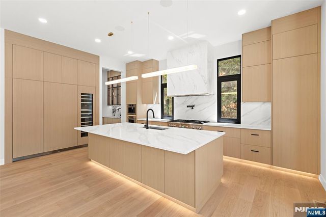 302 Pine Street, Haworth, NJ 07641