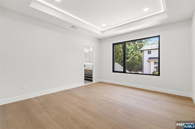 302 Pine Street, Haworth, NJ 07641