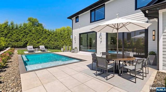 302 Pine Street, Haworth, NJ 07641
