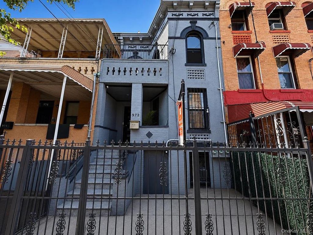 972 Dumont Avenue, Brooklyn, NY 11208 — exterior