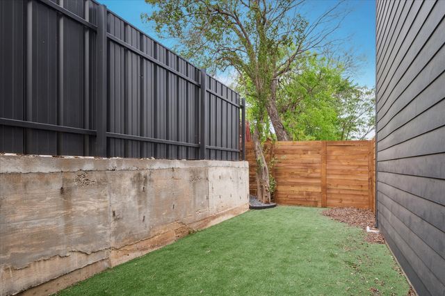 4534 Lake Avenue 103, Dallas, TX 75219