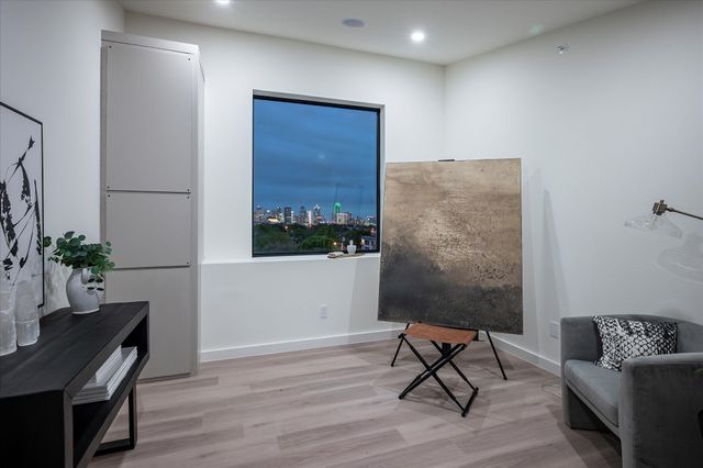 4534 Lake Avenue 103, Dallas, TX 75219