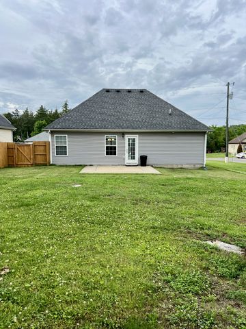 616 Niagra Ln, Murfreesboro, TN 37129