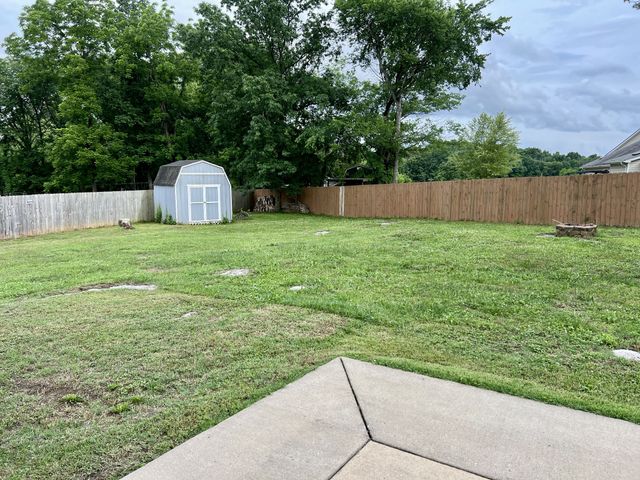 616 Niagra Ln, Murfreesboro, TN 37129