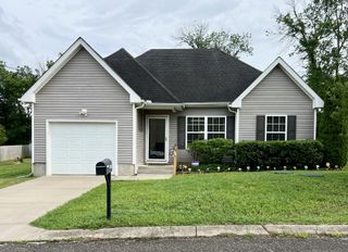 616 Niagra Ln, Murfreesboro, TN 37129