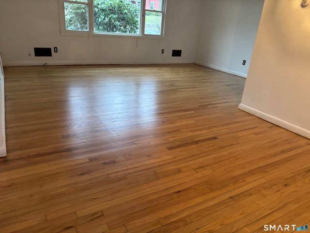 154 Park Street A1, Manchester, CT 06040