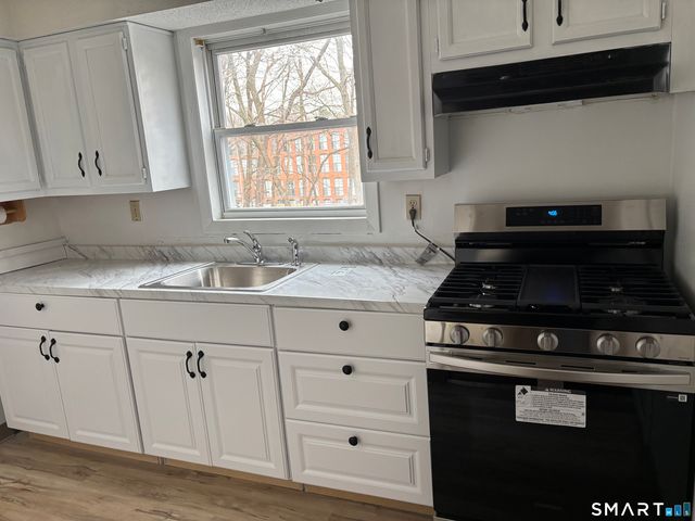 154 Park Street A1, Manchester, CT 06040