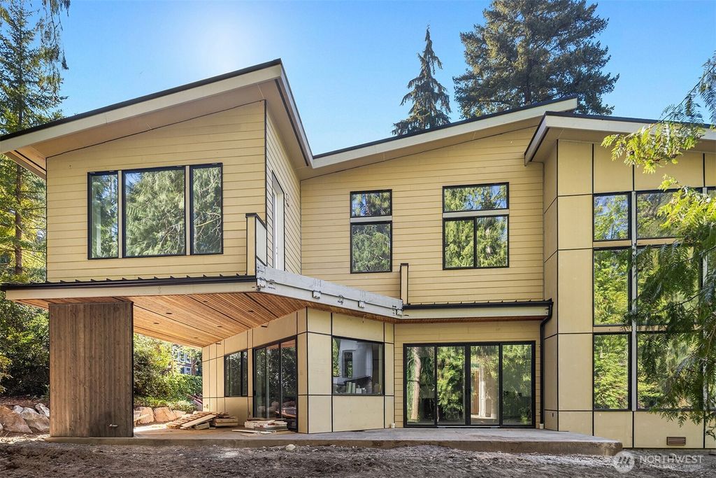 5222 Forest Avenue SE, Mercer Island, WA 98040